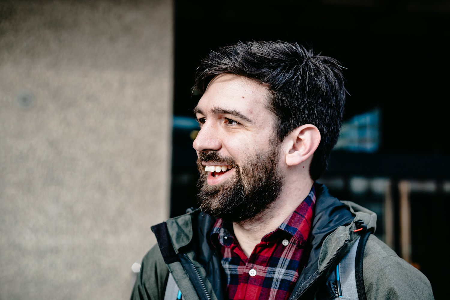 Relaxed engagement and couples photography in Barbican, London