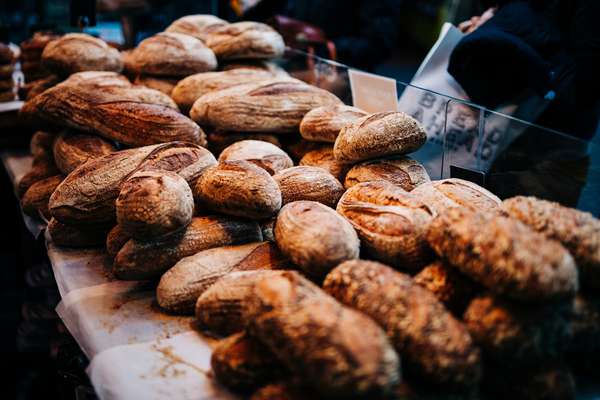 Relaxed engagement shoot at Borough Market, South Bank, London
