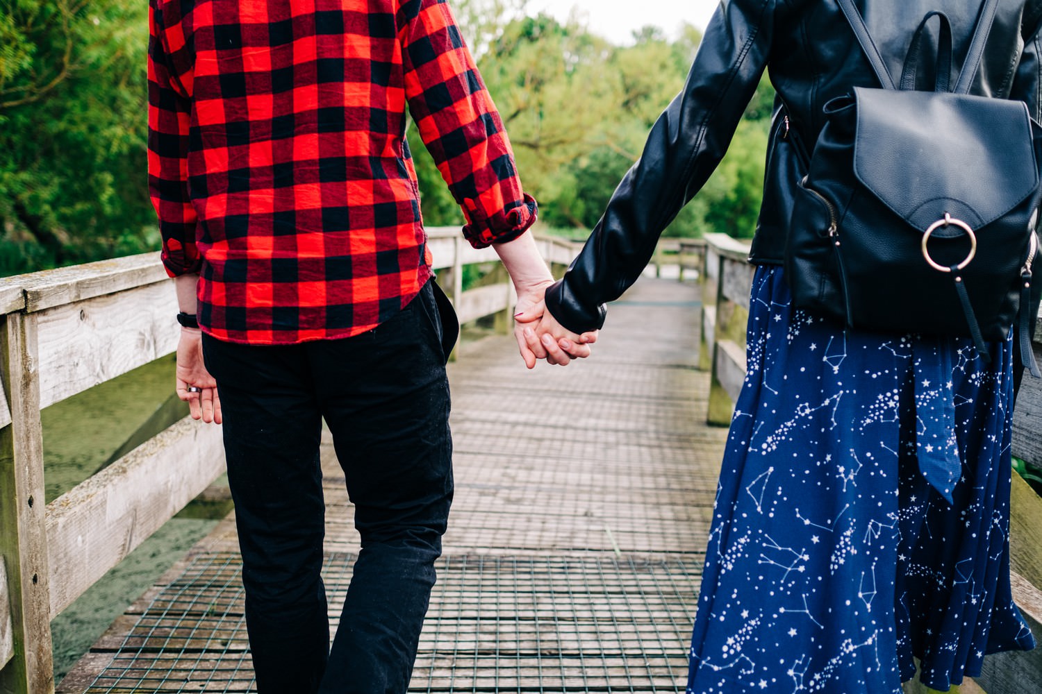 Relaxed beach engagement shoot in Portobello, Edinburgh
