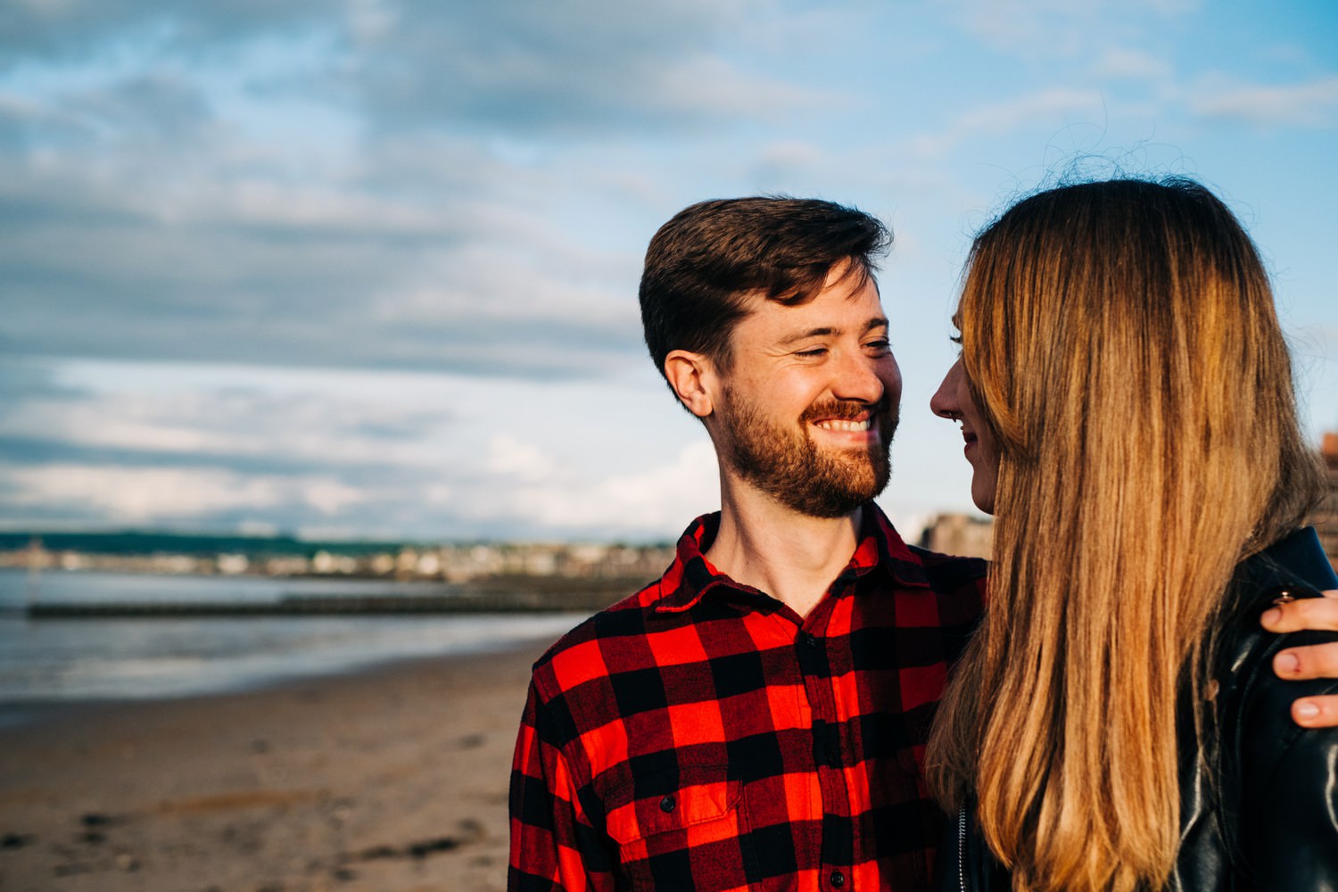 Relaxed beach engagement shoot in Portobello, Edinburgh