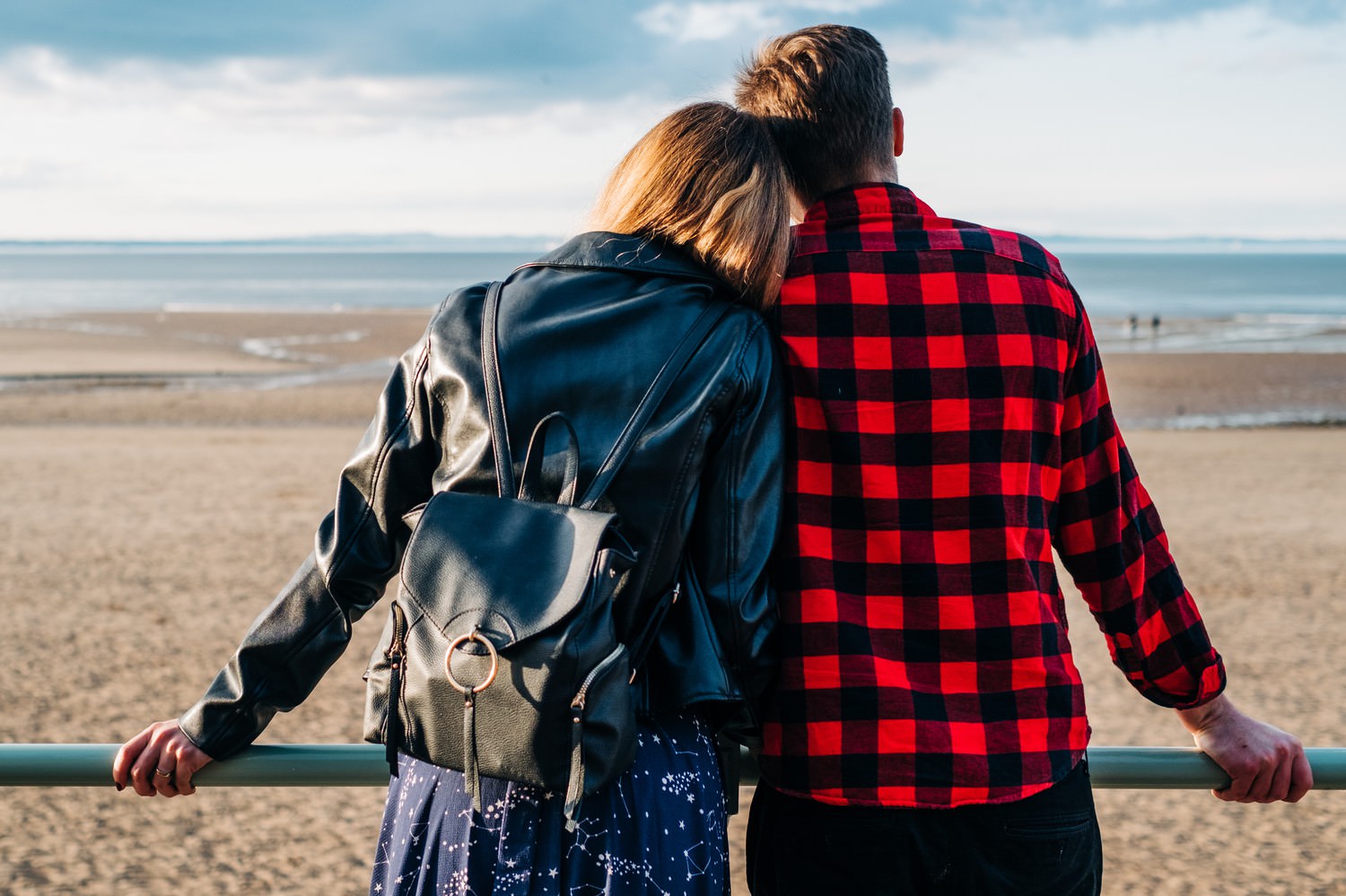 Relaxed beach engagement shoot in Portobello, Edinburgh