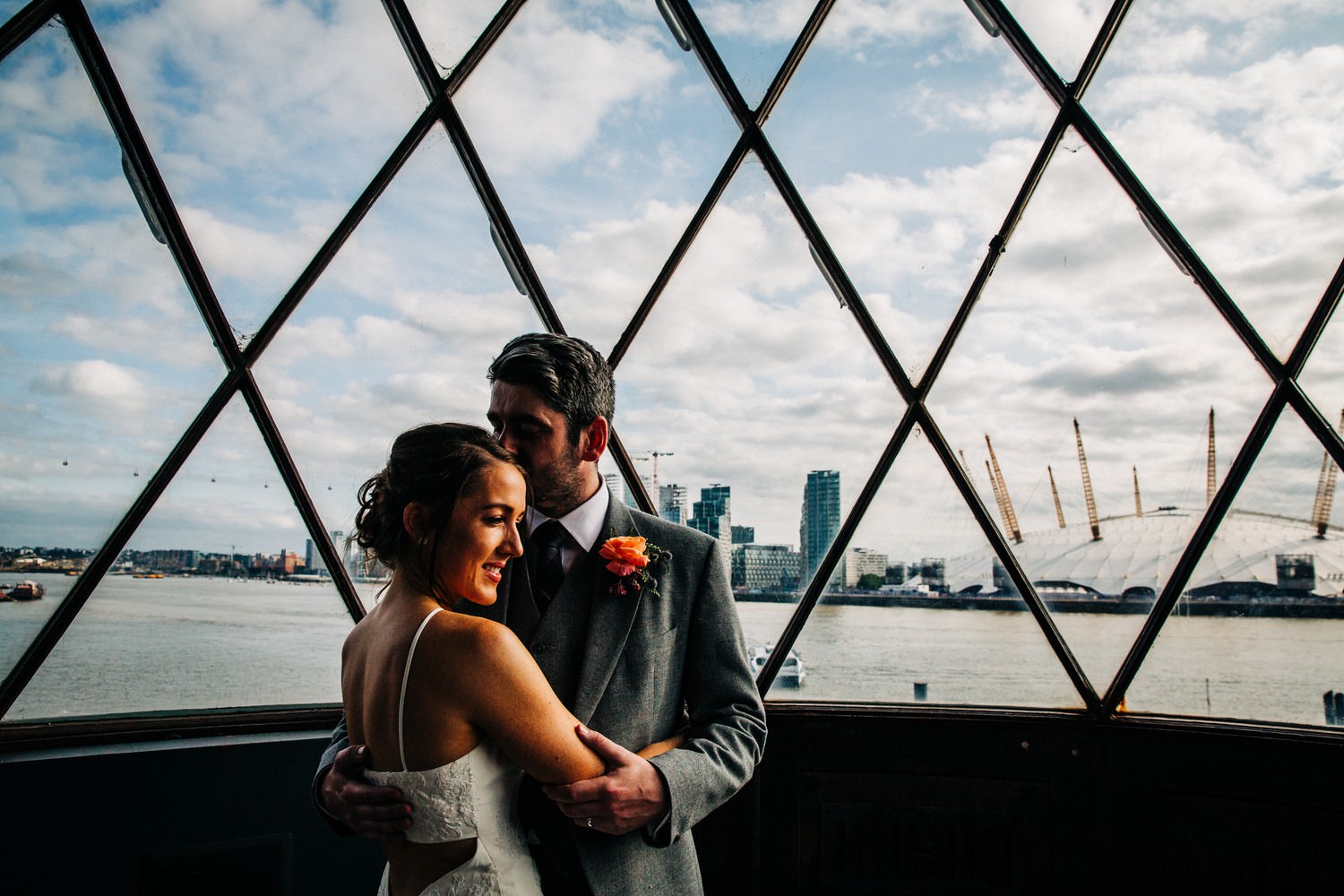 How to get great wedding portraits, without the cringe