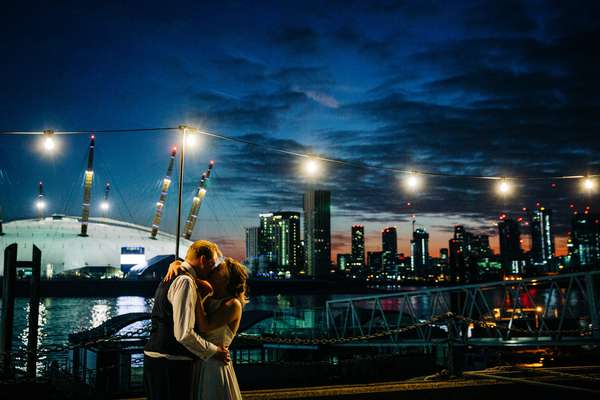 How to get great wedding portraits, without the cringe