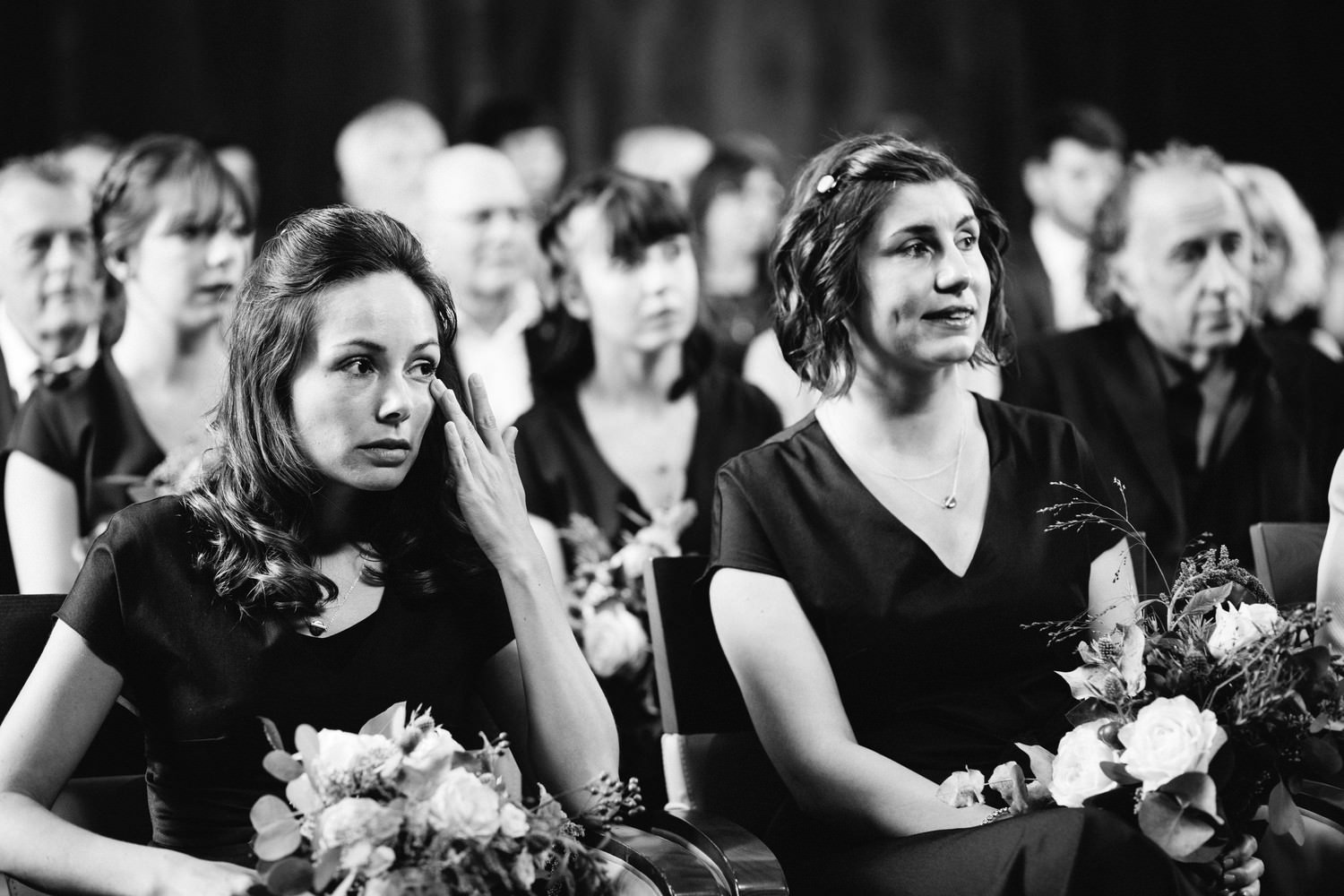 Relaxed urban wedding photography at The Old Church, Stoke Newington, London