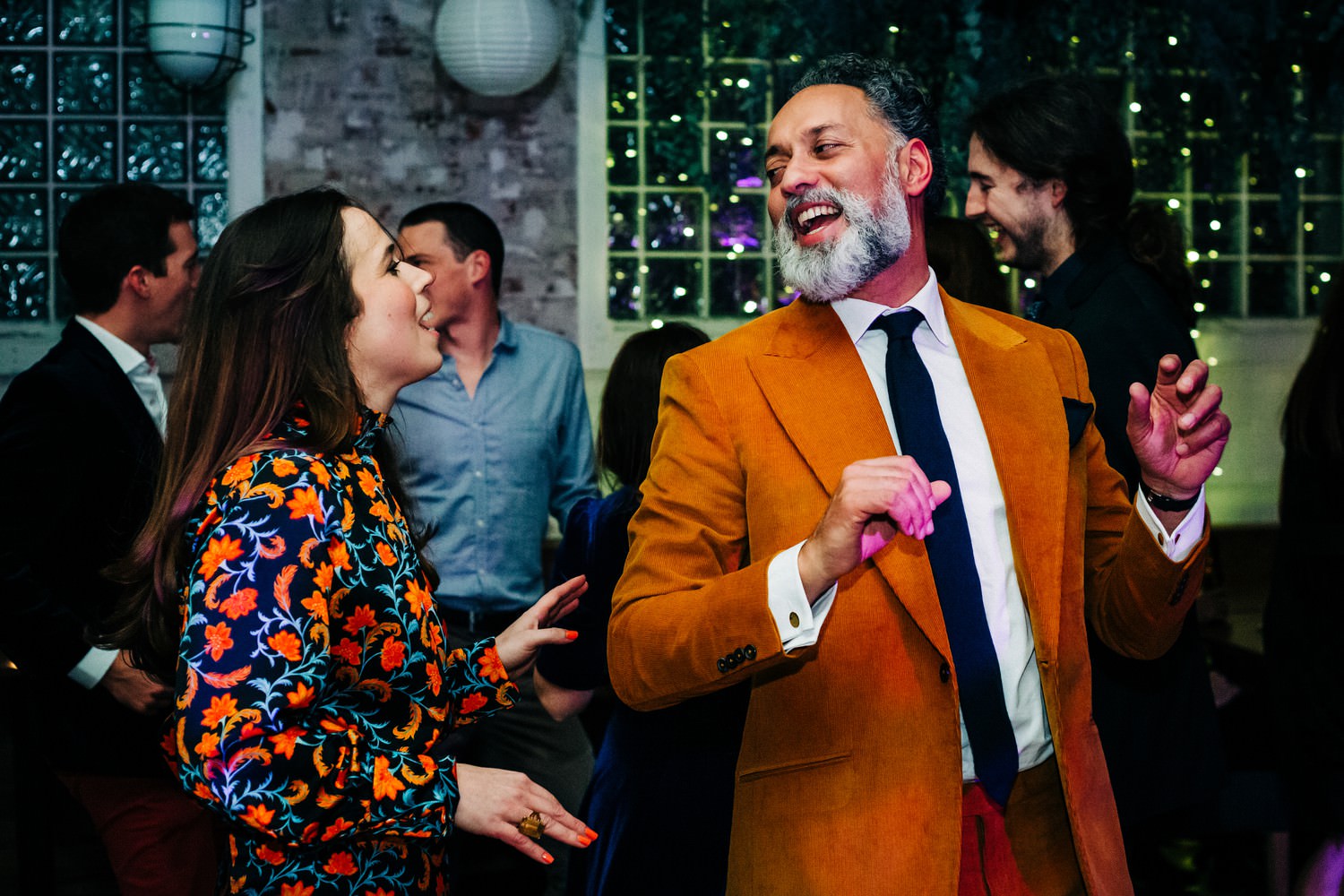 Relaxed Hackney wedding photography at Old Marylebone Town Hall and Jones & Sons, London