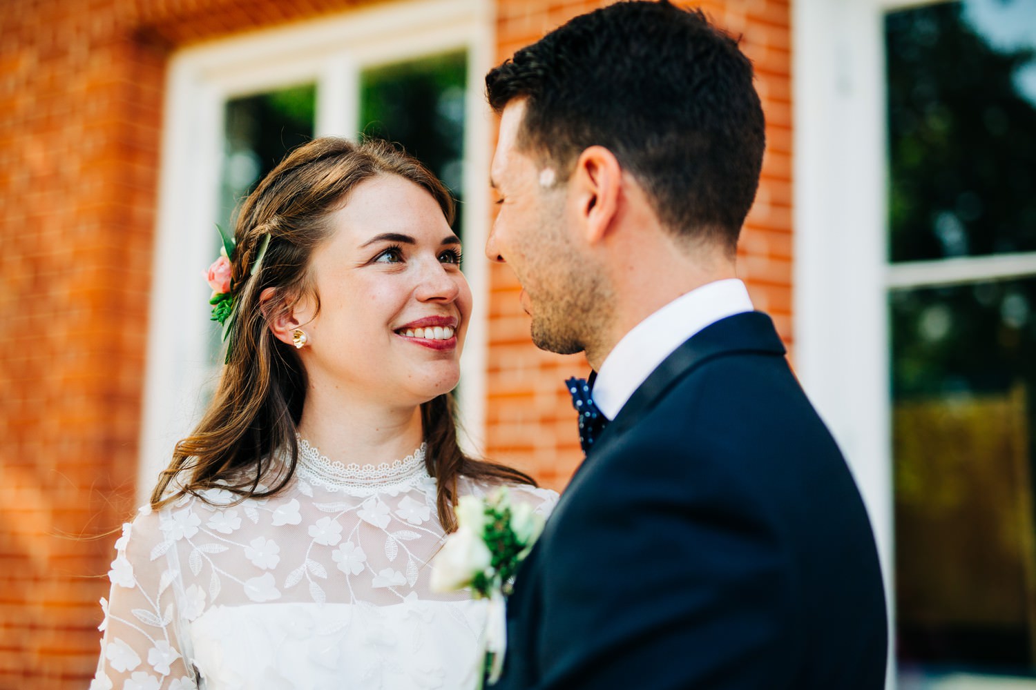 Relaxed pub wedding photography in Edinburgh