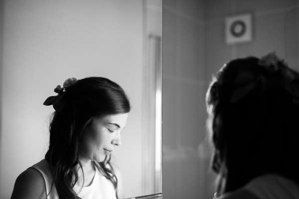 Relaxed pub wedding photography in Edinburgh