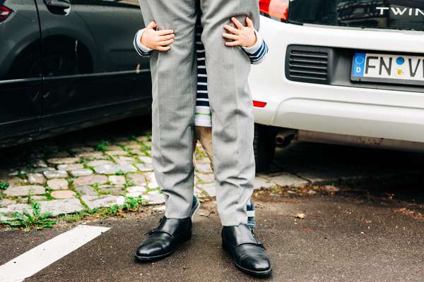 Relaxed elopement and small ceremony wedding photography in Edinburgh