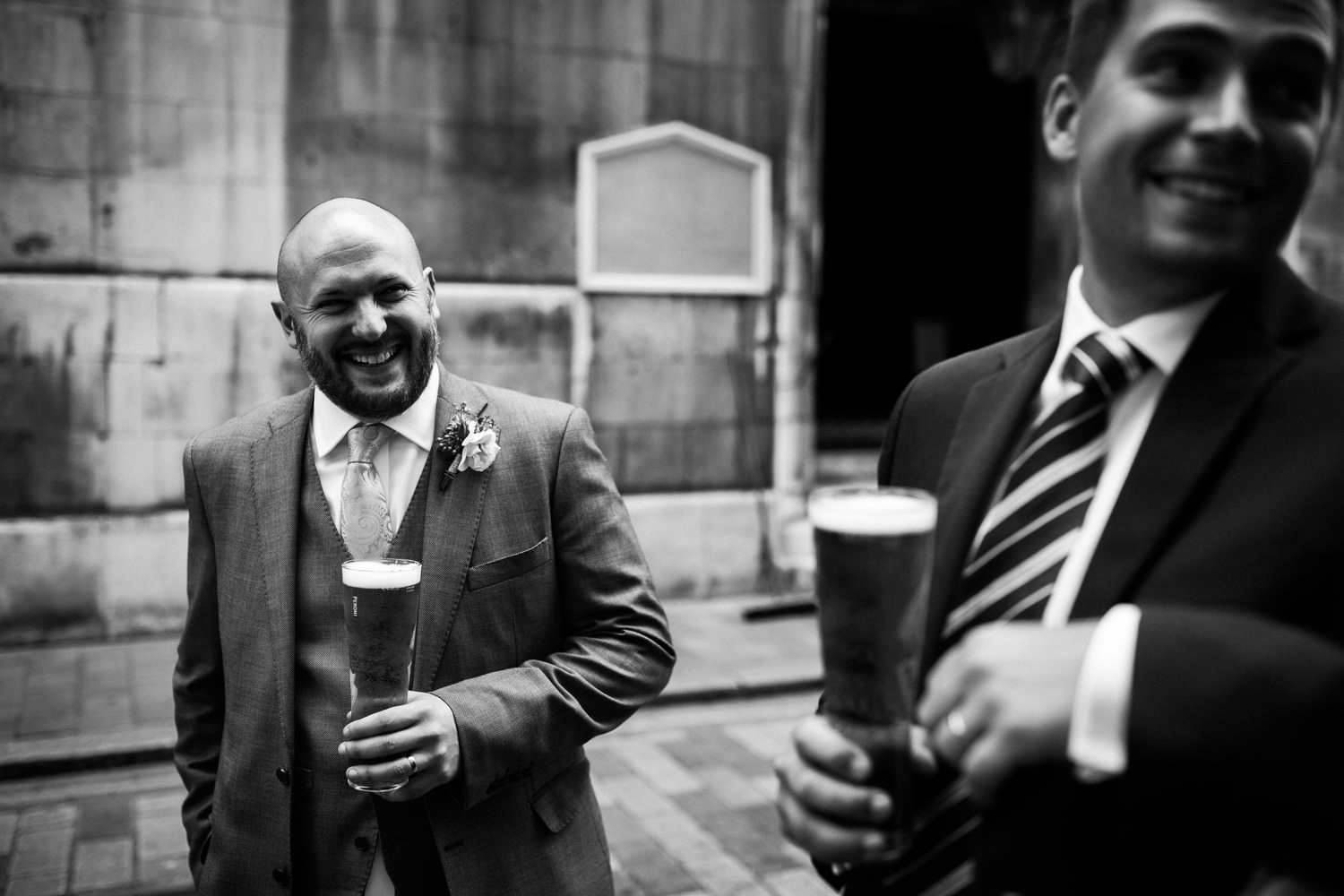 Relaxed pub wedding photography in Scotland