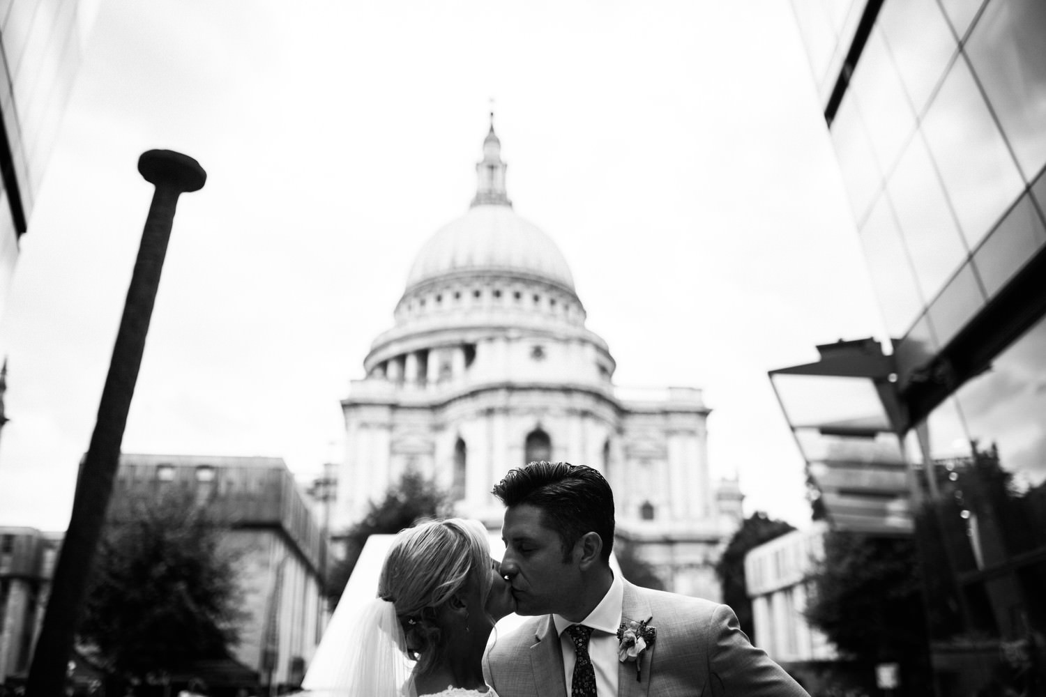 Relaxed pub wedding photography in Scotland