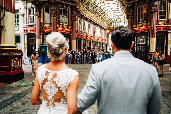 Relaxed pub wedding photography in Scotland