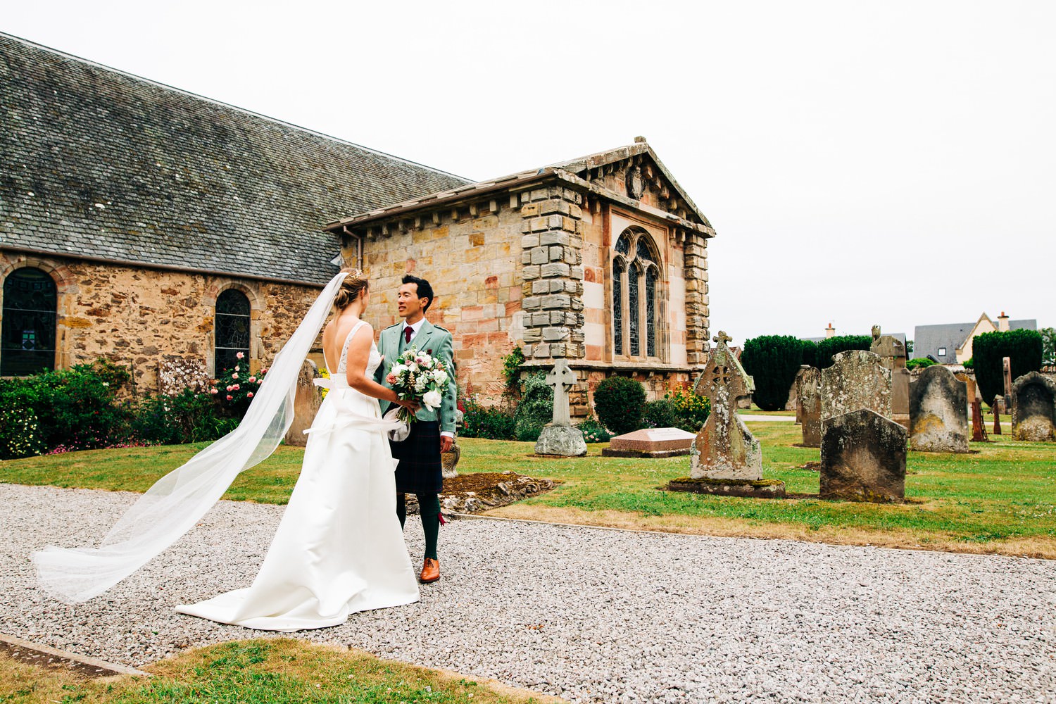 Relaxed East Lothian Scottish church wedding photography in North Berwick