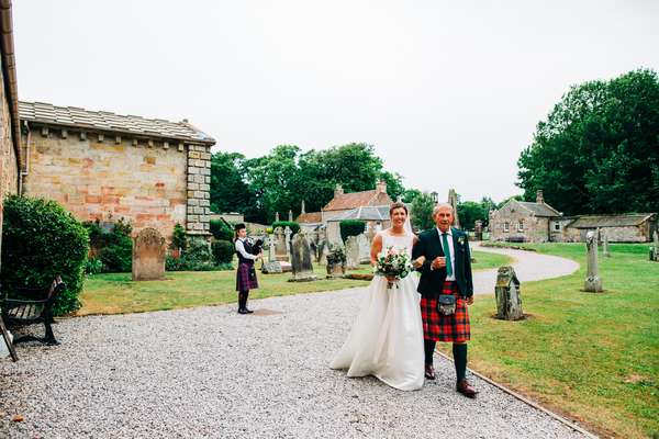 Relaxed East Lothian Scottish church wedding photography in North Berwick